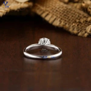 0.70+ Carat Round Brilliant Cut Diamond Ring, Engagement Ring, Wedding Ring, E Color, VVS2-VS2 Clarity