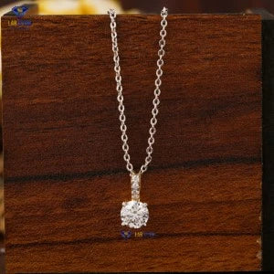0.536 + Carat Round Brilliant Cut Diamond Pendant With Chian , Yellow Gold, Engagement Pendant, Wedding Pendant, E Color, VVS2-VS2 Clarity