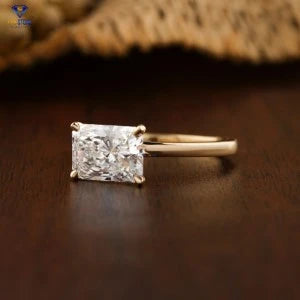 2.50+ Carat Radiant Cut Diamond Ring, Engagement Ring, Wedding Ring, E Color, VVS2-VS2 Clarity